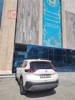 نیسان رۆگ